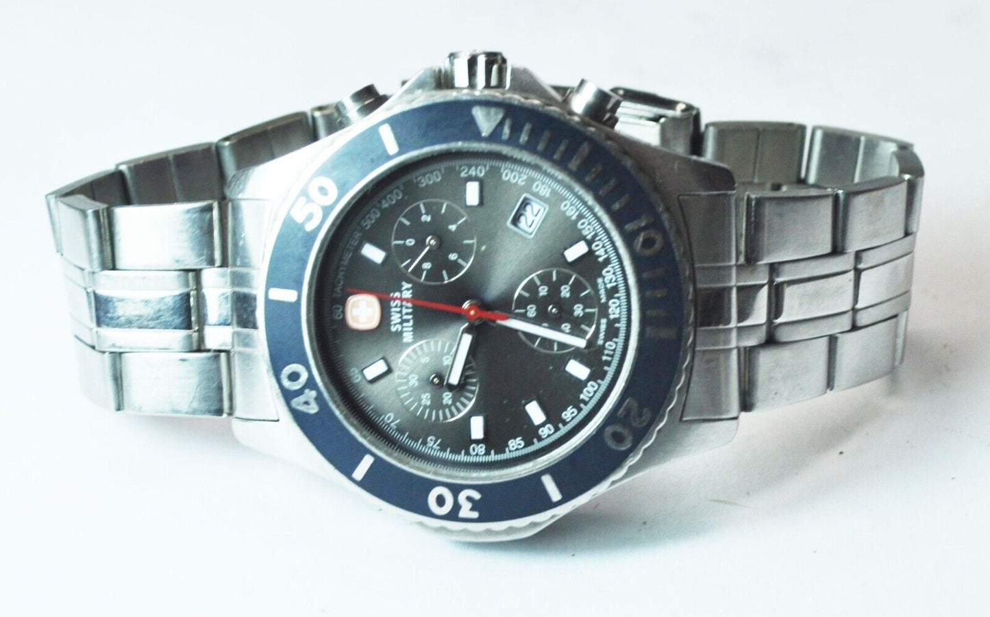 Men's Swiss Army Grey 537.1675 Blue Grey Calendar Watch 43mm Stainless Quartz