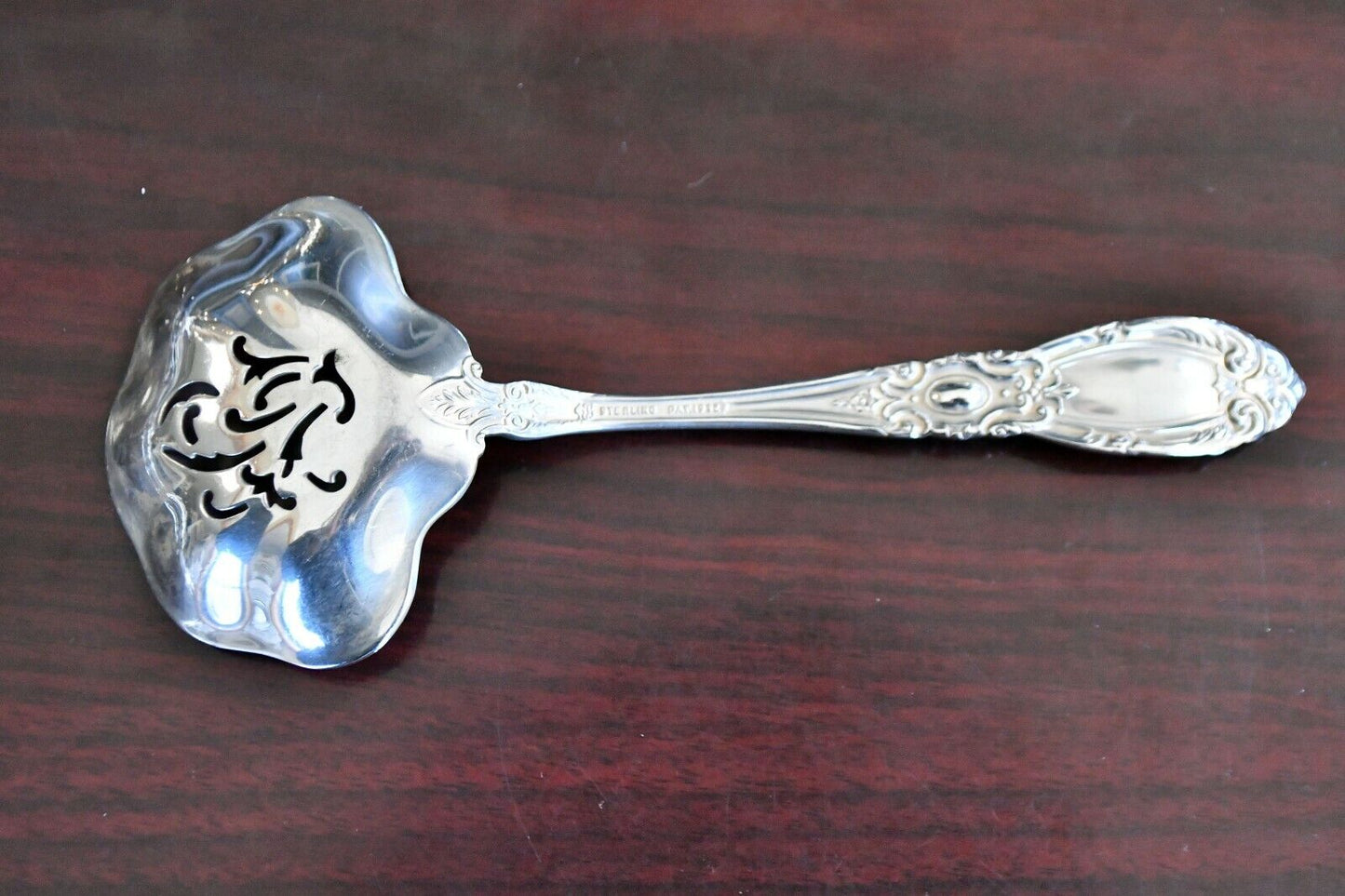 King Richard by Towle Sterling Silver 5 7/8" Pierced Bon Bon Server 1.2 oz.