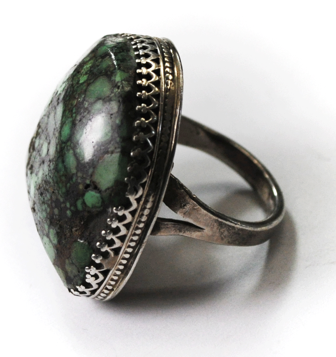 Vintage Sterling 33mm x 32mm Large Green Turquoise Ring Handcrafted Size 10