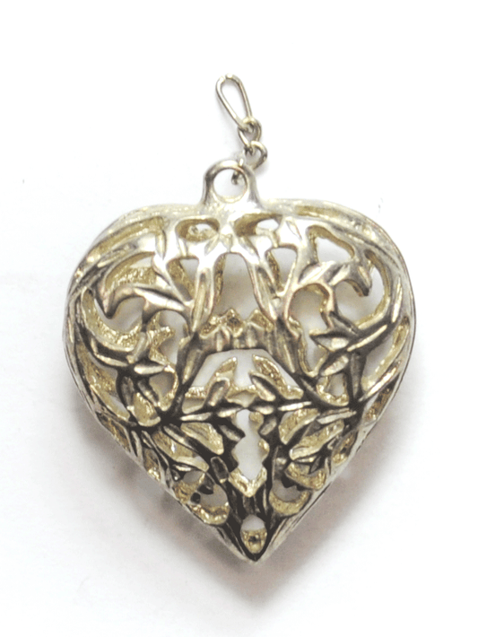 Silver Plated Heart Filigree Cut Out Pendant 33mm x 29mm x 11mm