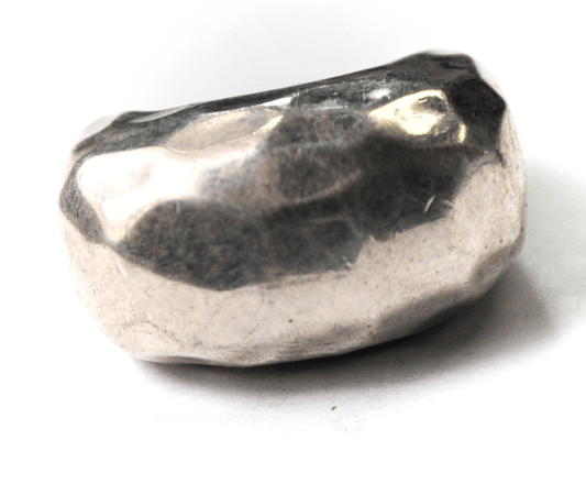 Sterling Silver Silpada R2758 Hammered Classique Dome 14mm Size 6 Ring