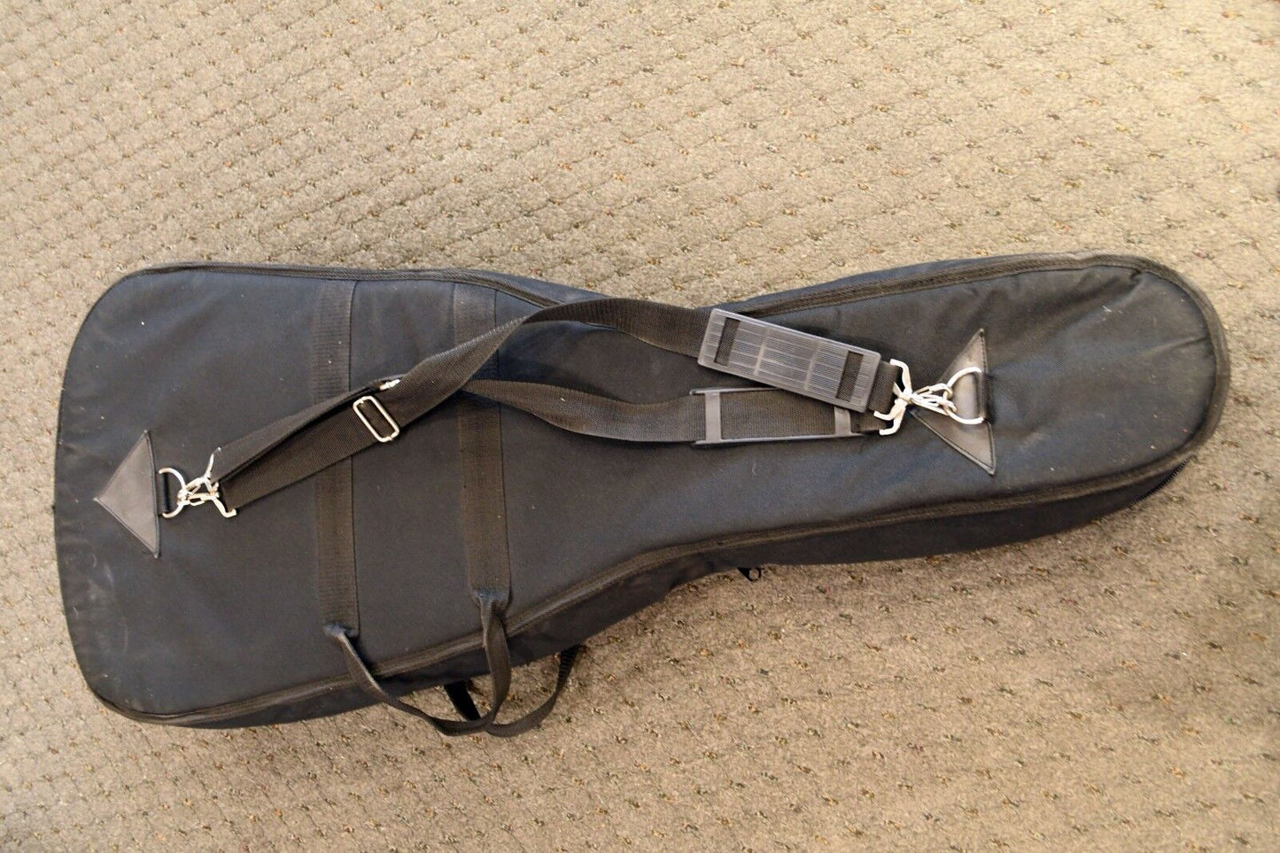 Fender Acoustic Guitar Signed by 13 Cast Members of Lizzie McGuire Disney Cruise