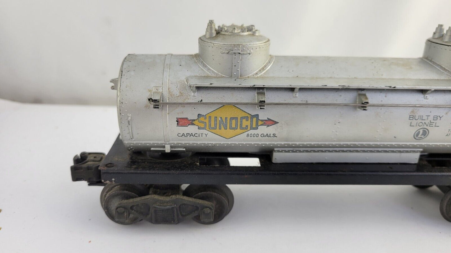 Lionel  6465 Sunoco 2 Dome Oil Tank Car Postwar Train w/Original Box Gauge O