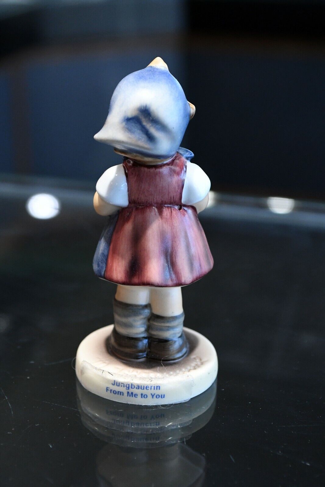 Goebel Hummel #629 From me to you TMK 7 Germany 3 1/2" Girl Bowl Figurine