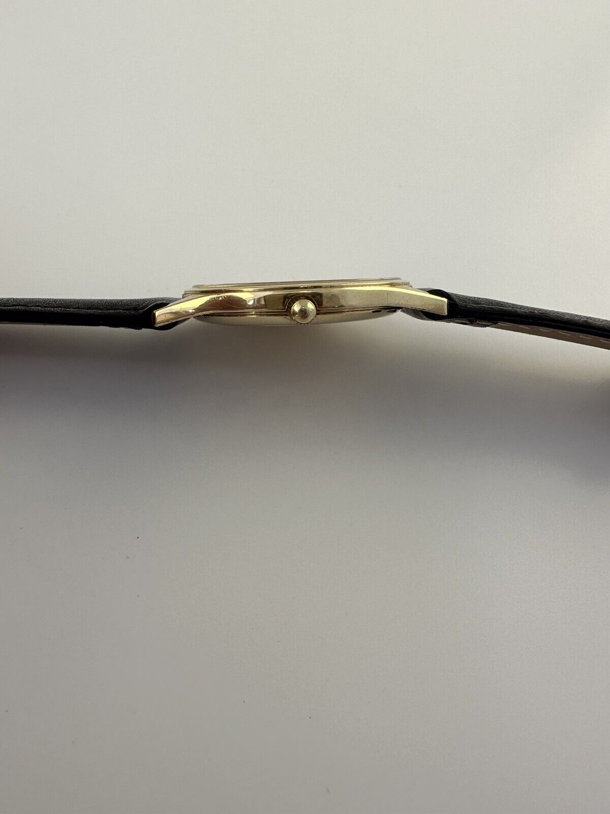 OMEGA Seamaster Gold Men's Watch - 1430