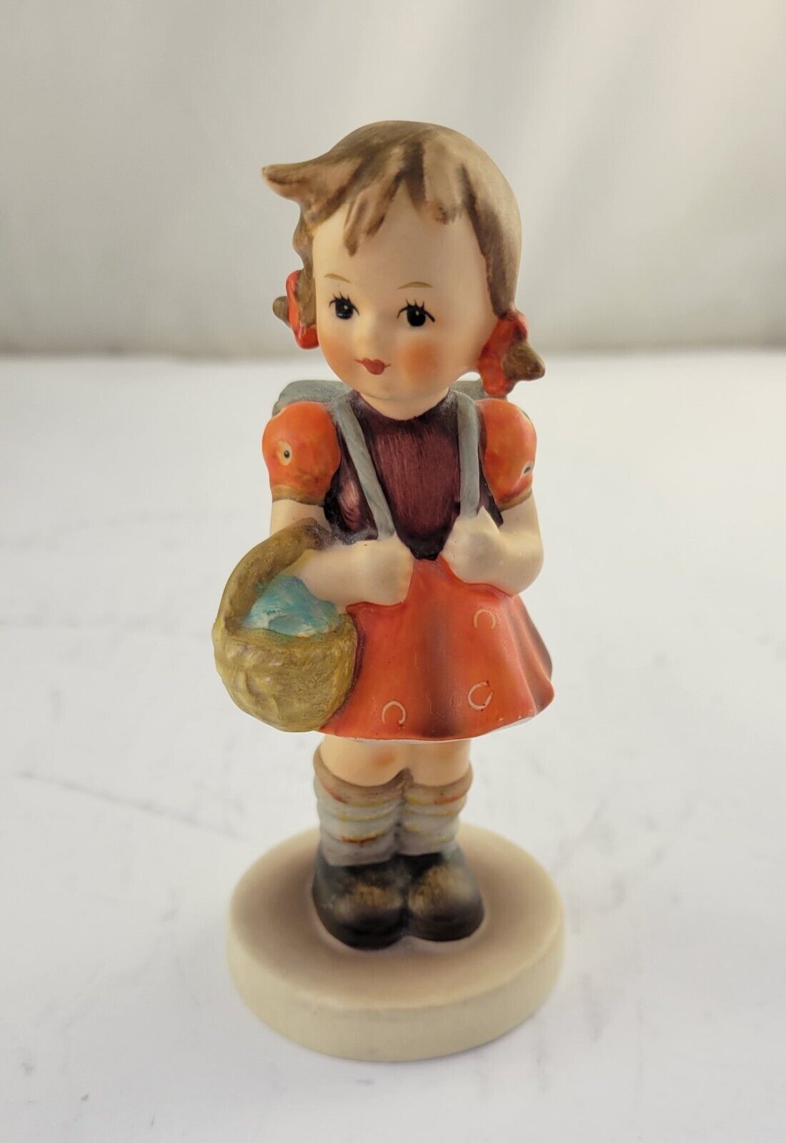 M.J.Hummel 81/2/0 School Girl 4 1/4" Tall Girl with Basket and Backpack TMK 3
