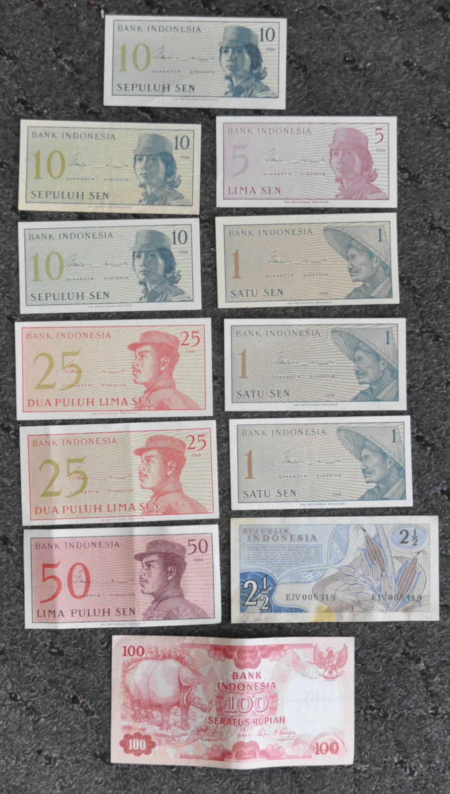 Lot of 12 Bank Indonesia 100 & 2-1/2 Rupiah 1 5 10 25 & 50 Sen Notes ...