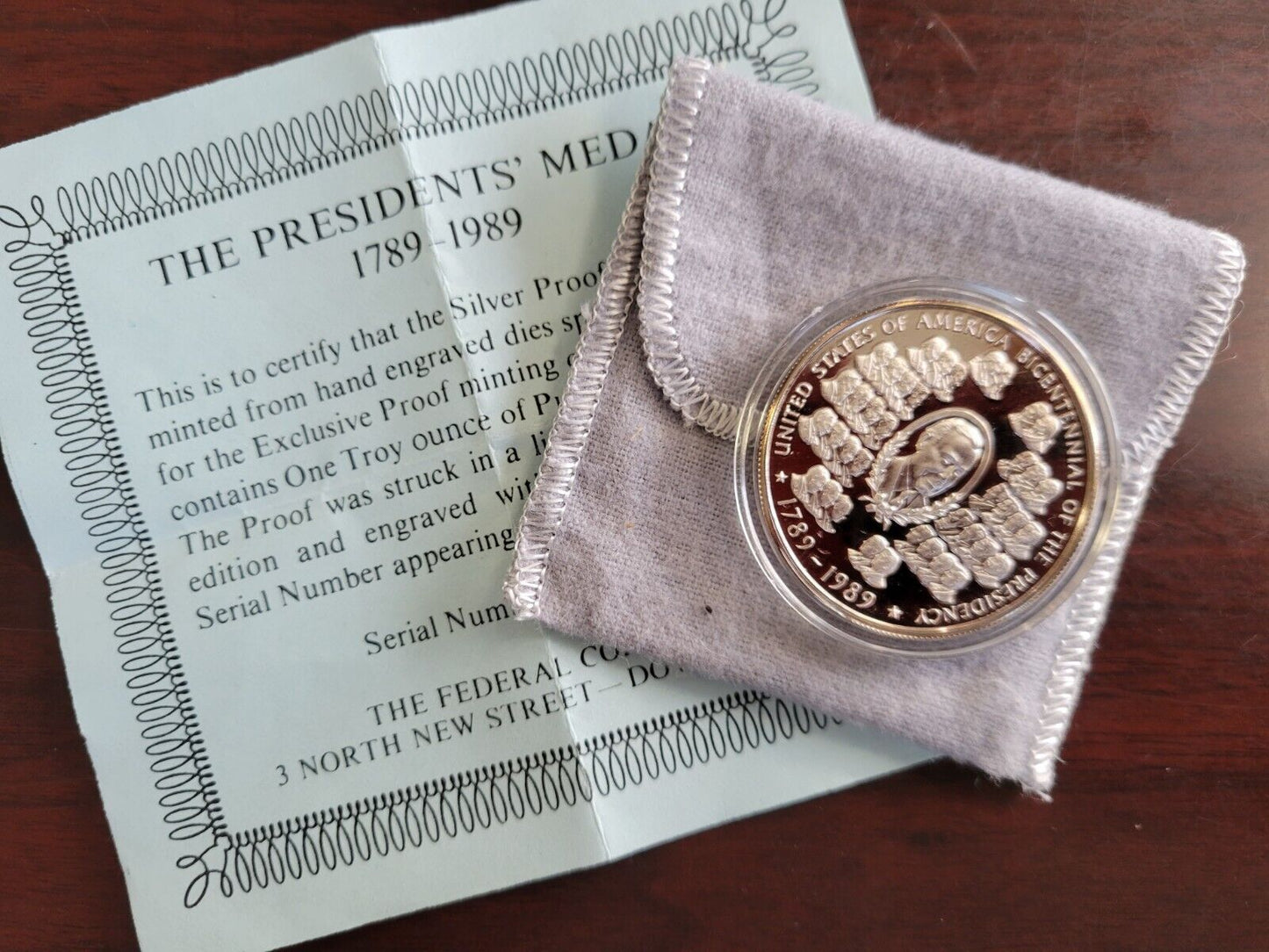 The Presidents Medal of The United States .999 Fine Silver 1789-1989