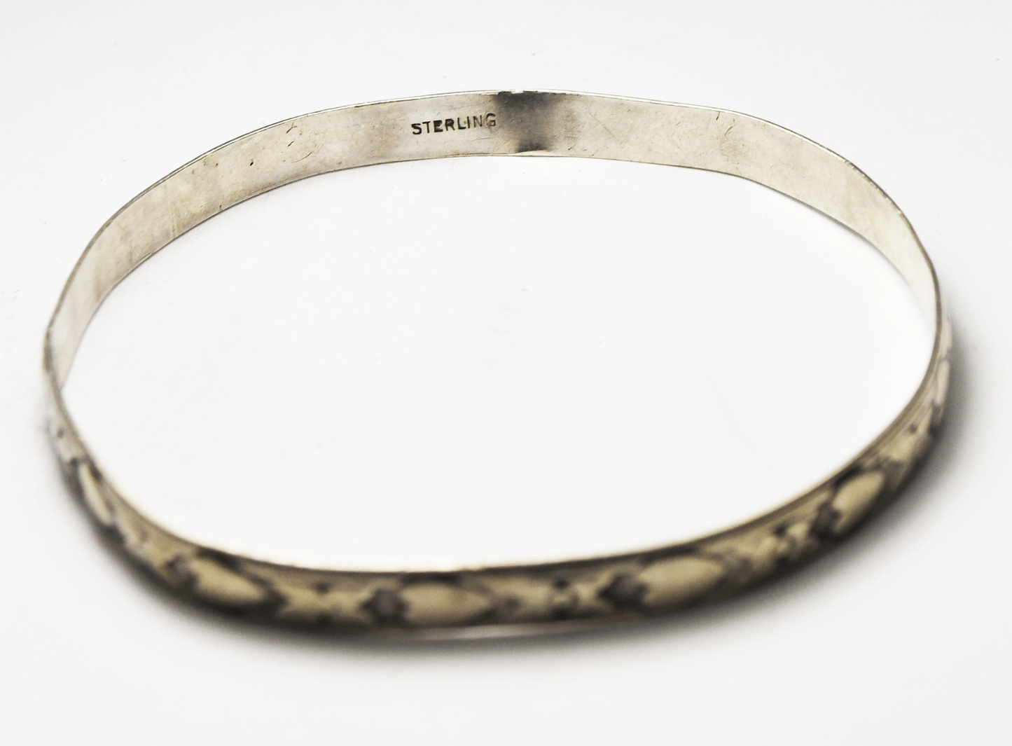 Sterling Silver Heart X Round Small Bangle Bracelet 5mm