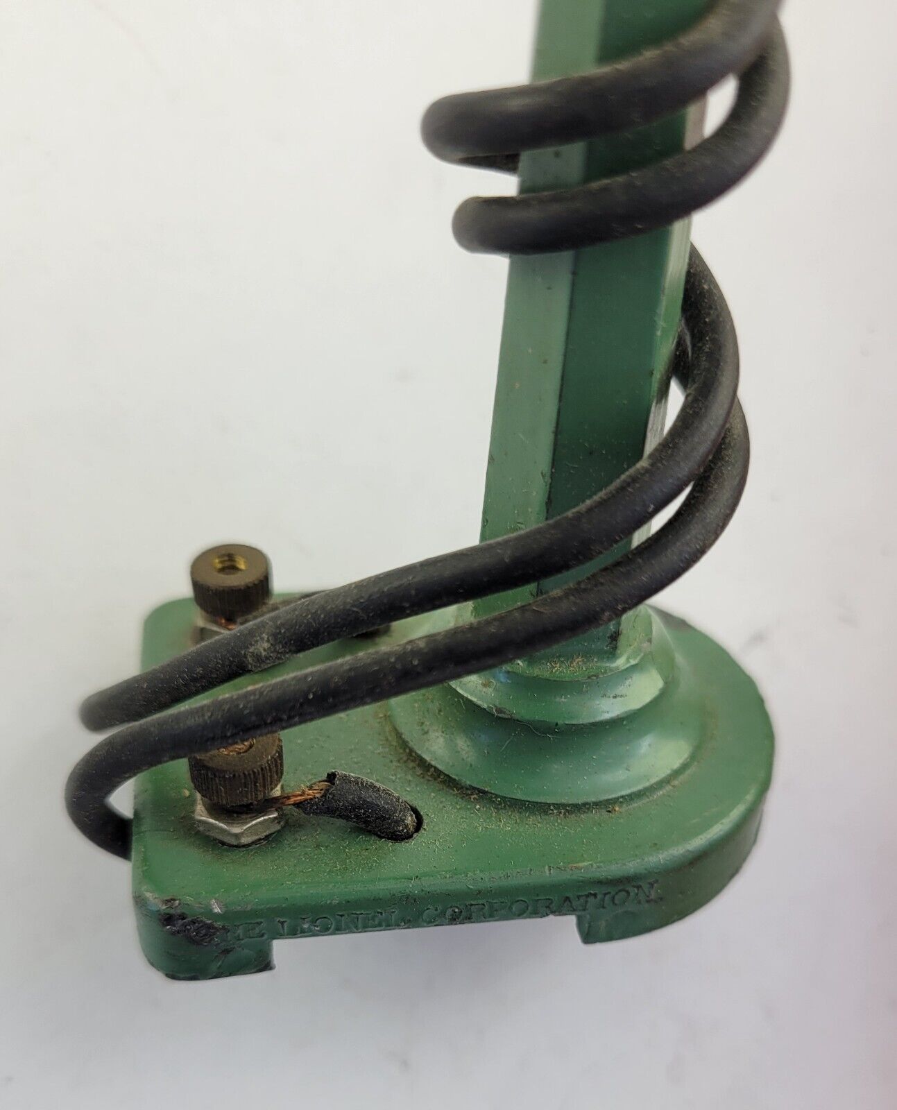 Pre-War Lionel #58 "Gooseneck" Lamp Post, Green With Box