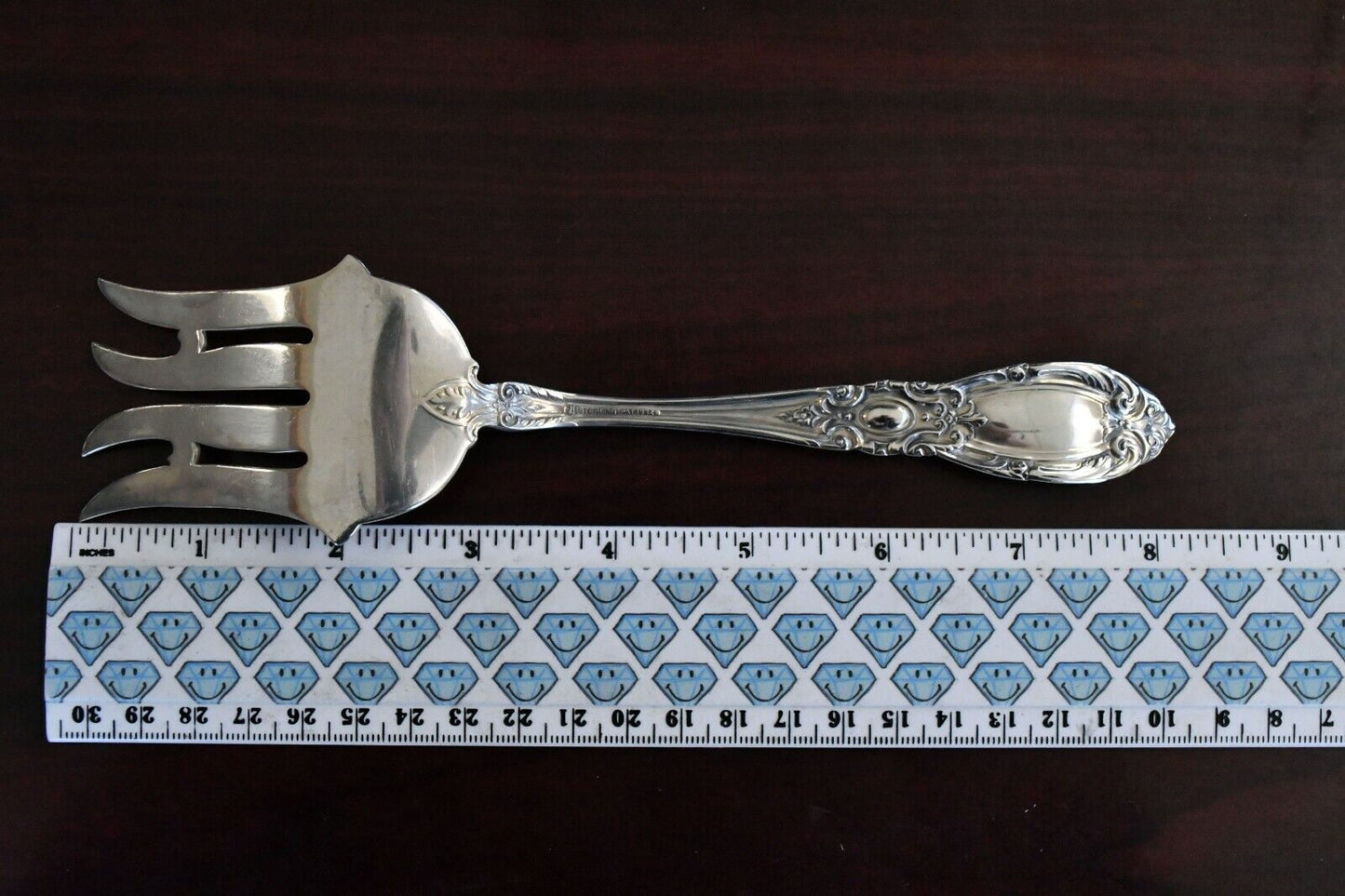 King Richard by Towle Sterling 8 1/8" Solid Medium Cold Meat Serving Fork 2.9oz.