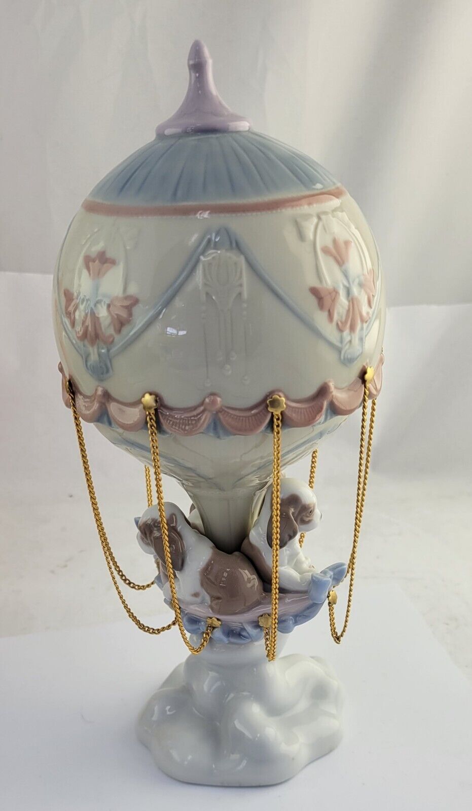 1997 Lladro #6524 “Up And Away” With Puppies Figurine Spain Hot Air Balloon