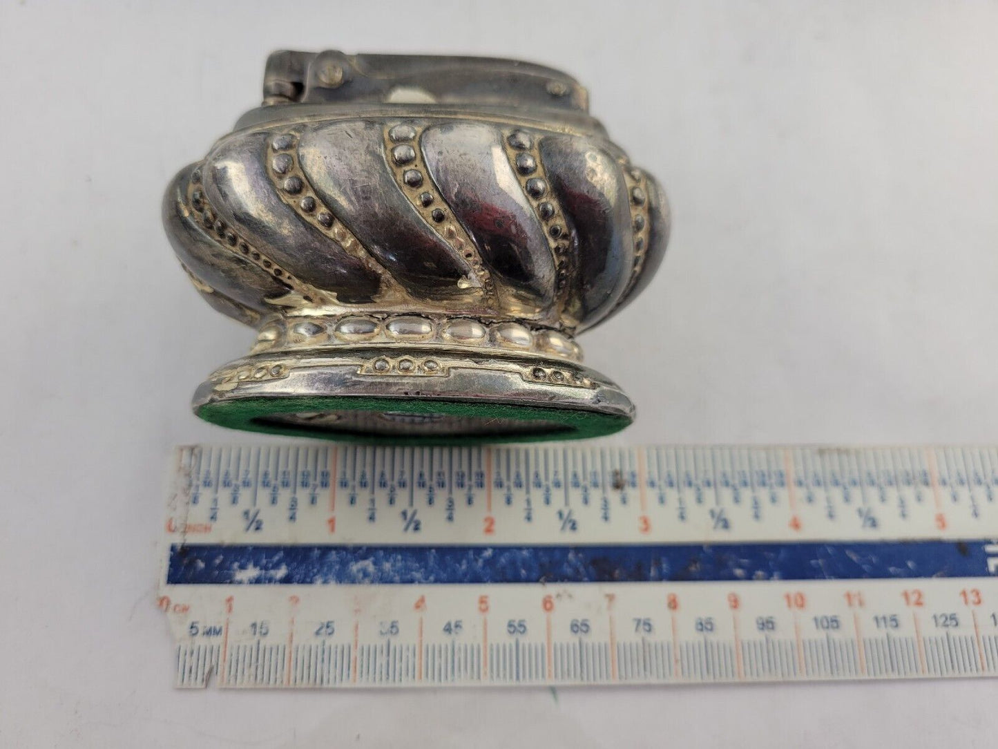 2 Pairs of Collectible Silver Plated Ronson Crown & Decanter Table Lighters